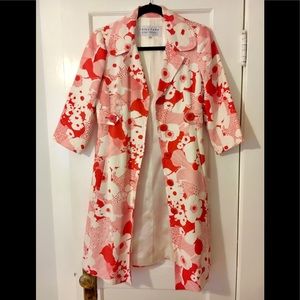 Trina Turk Mod Lee red & white floral coat
